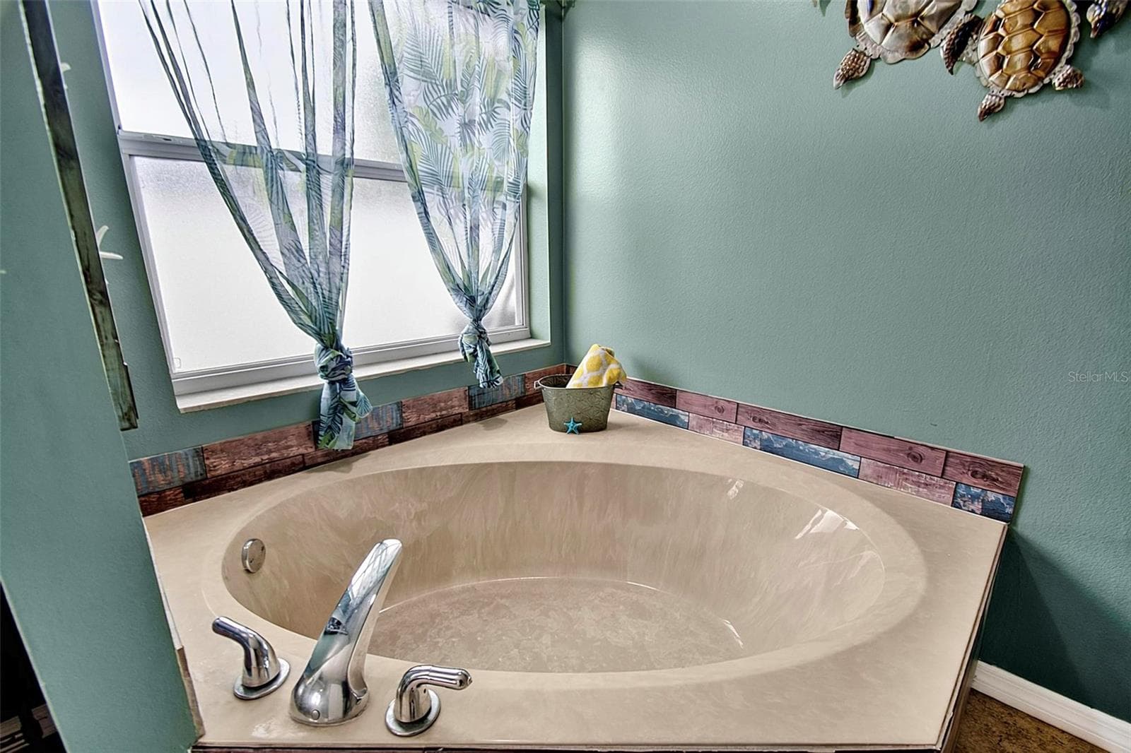 10 LARKSPUR WAY — photo 14 of 36