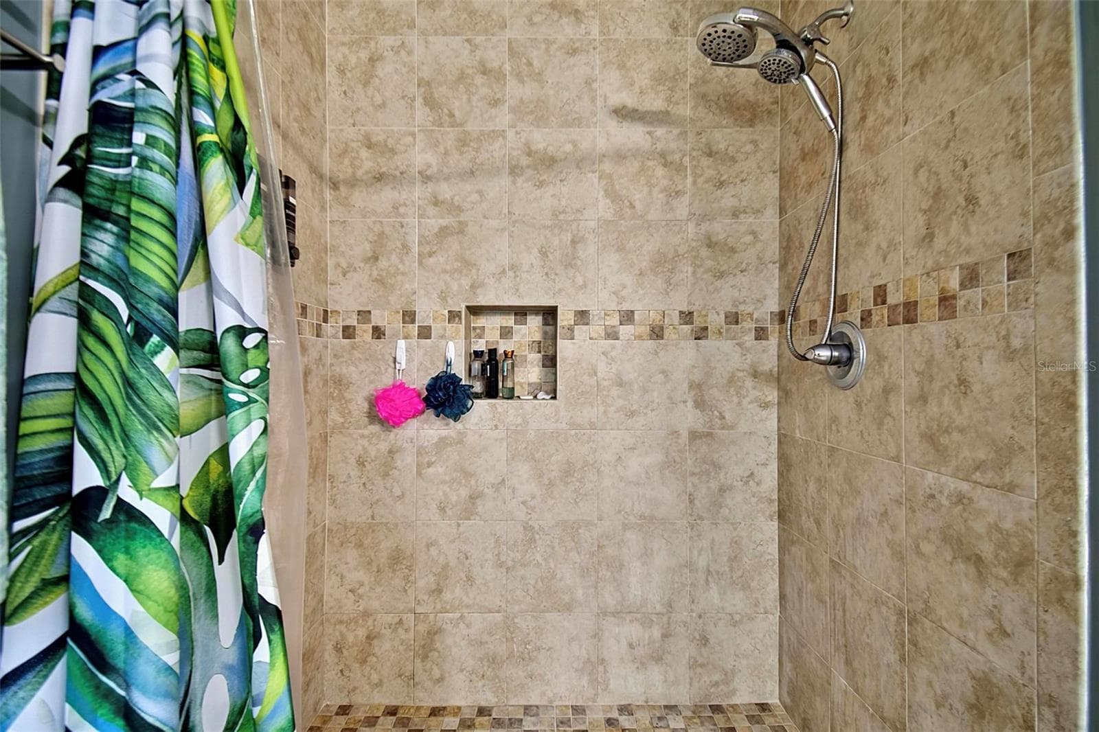 10 LARKSPUR WAY — photo 15 of 36