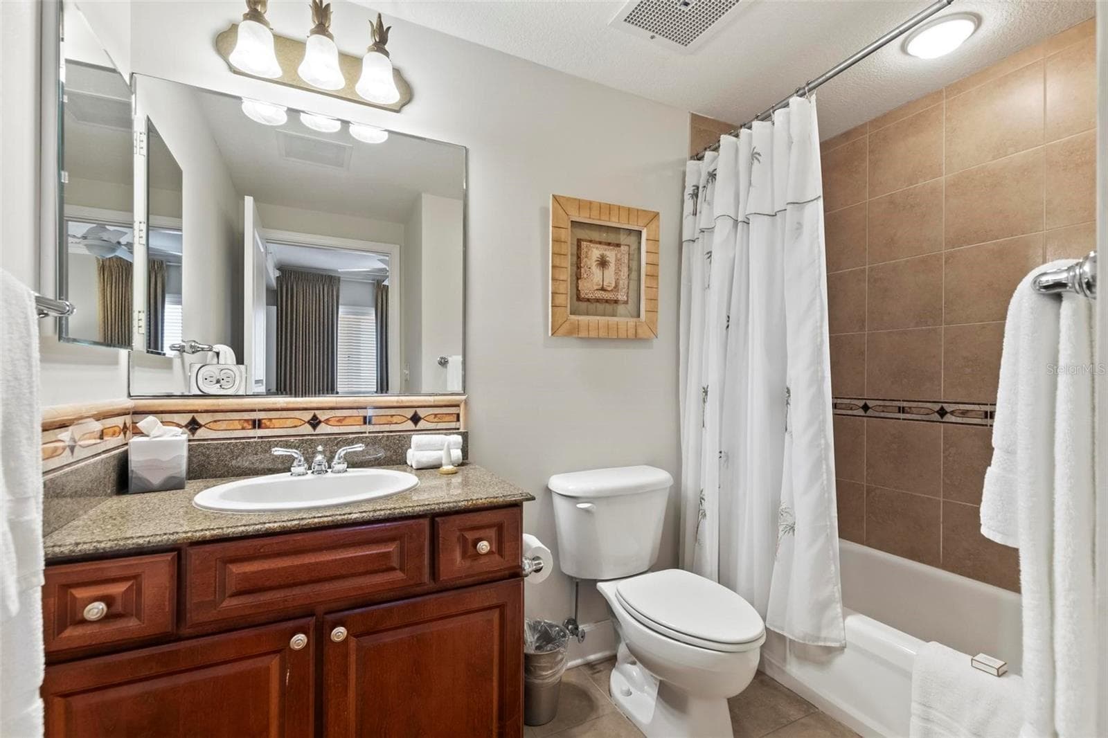 200 OCEAN CREST DRIVE — photo 40 of 68
