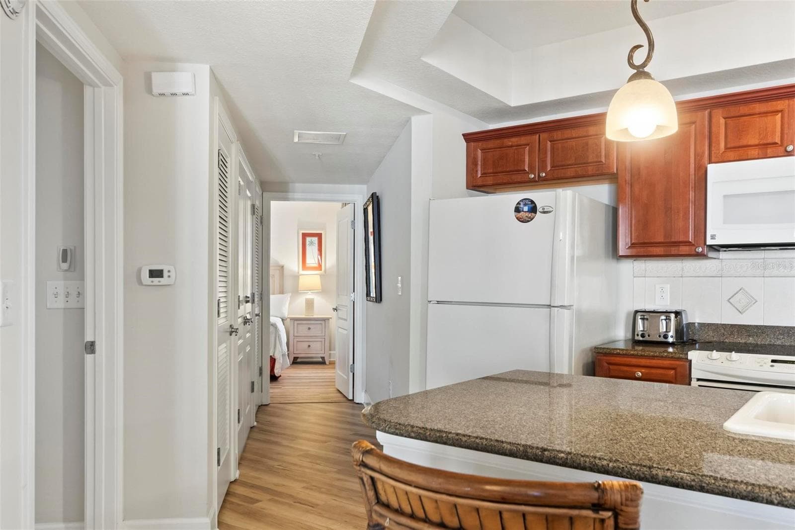200 OCEAN CREST DRIVE — photo 21 of 68