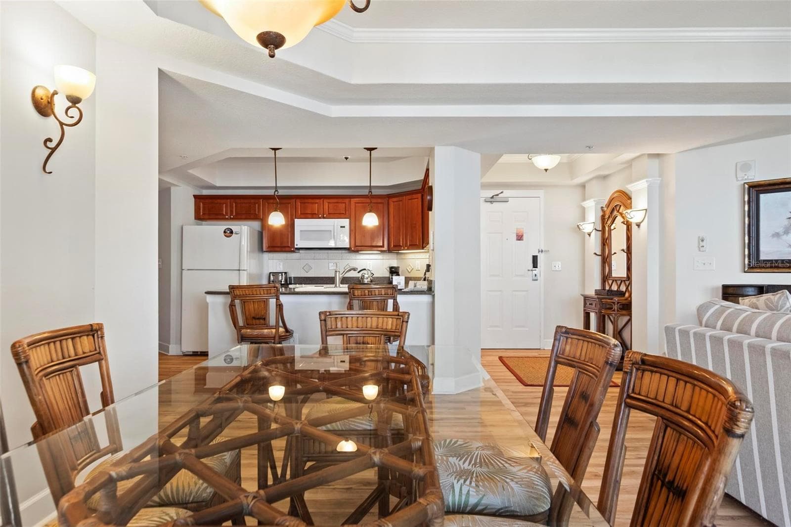 200 OCEAN CREST DRIVE — photo 12 of 68