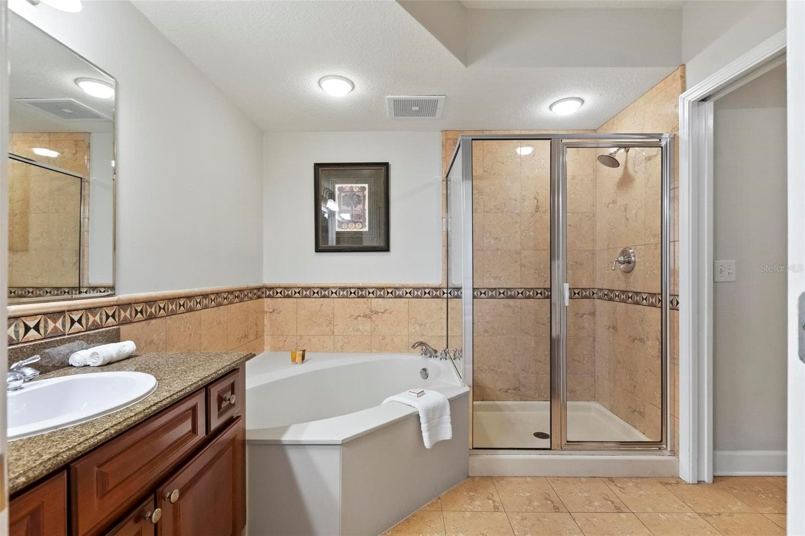 200 OCEAN CREST DRIVE — photo 51 of 68