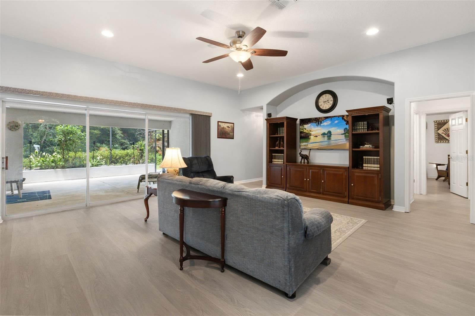 1420 MIRKWOOD COVE — photo 5 of 42