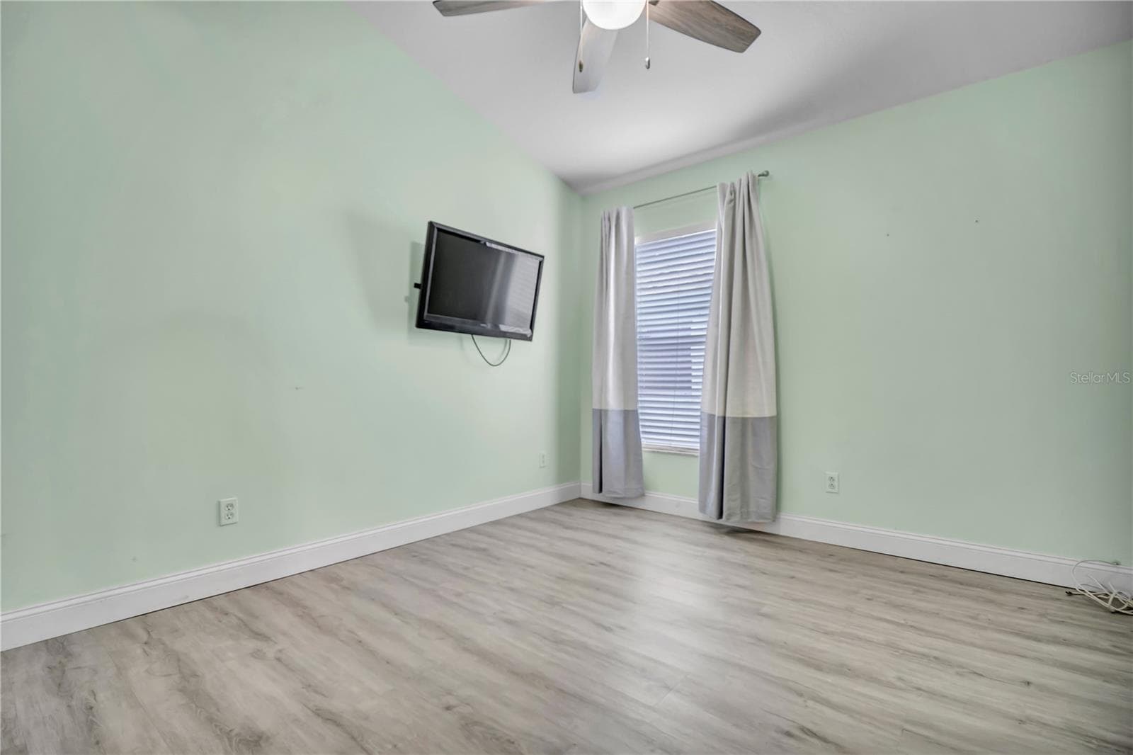 809 ADDISON DRIVE — photo 28 of 51