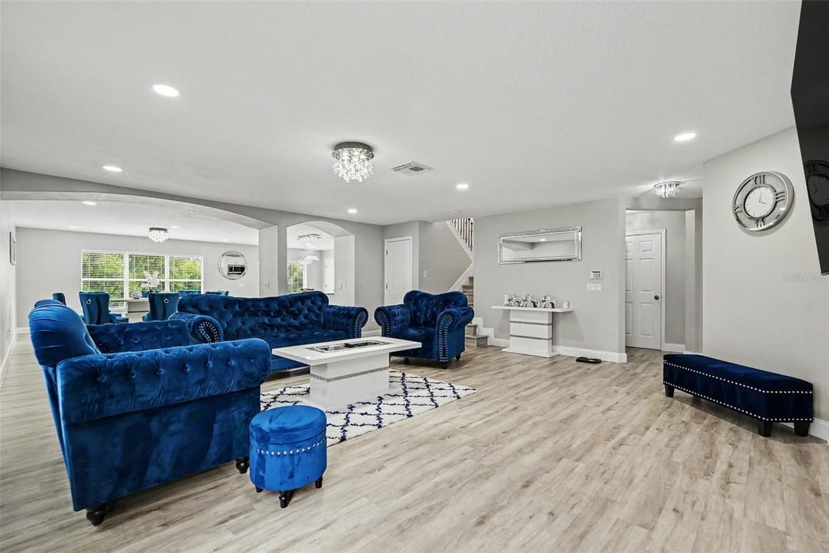 6222 CHERRY BLOSSOM TRAIL — photo 4 of 25