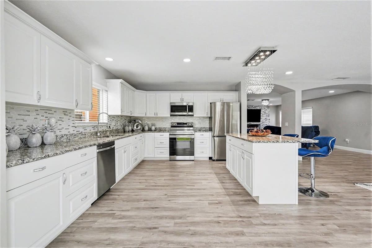 6222 CHERRY BLOSSOM TRAIL — photo 10 of 25