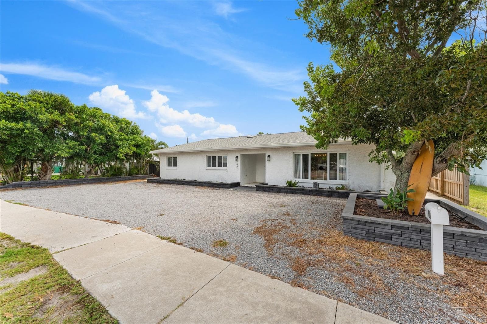 921 ORLANDO AVENUE — photo 3 of 83
