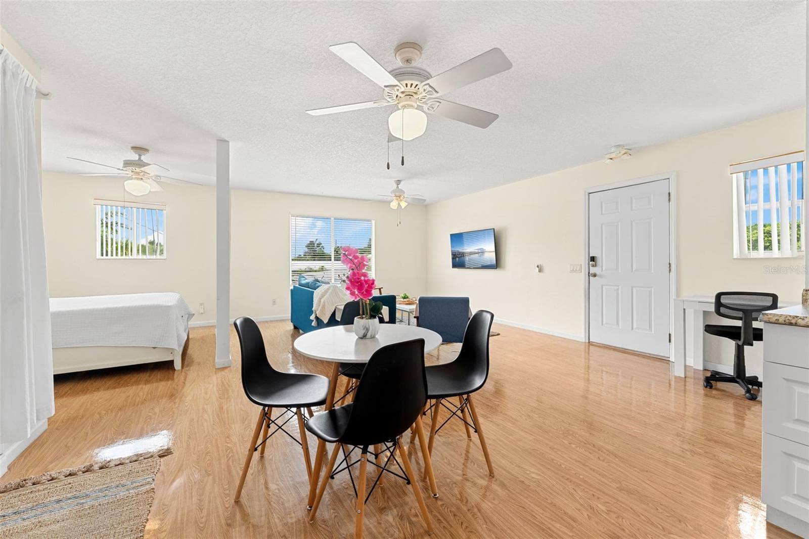 921 ORLANDO AVENUE — photo 51 of 83