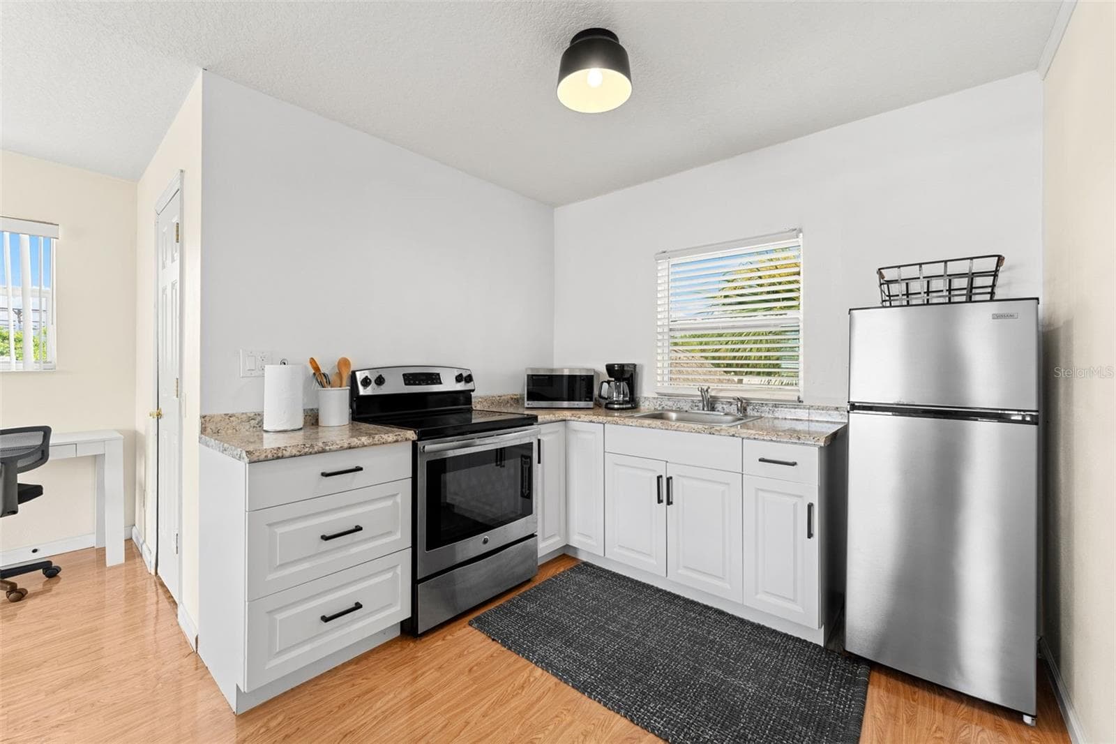 921 ORLANDO AVENUE — photo 49 of 83