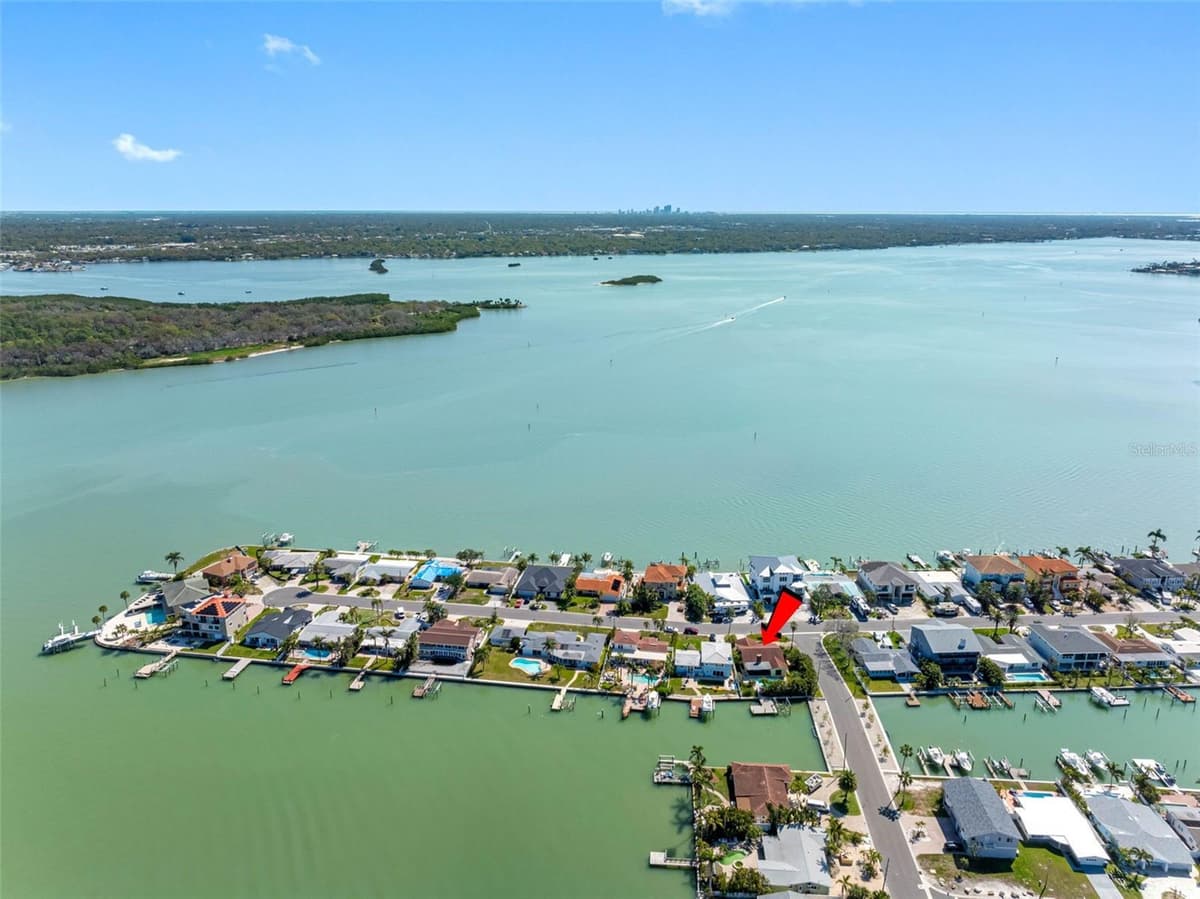 562 JOHNS PASS AVENUE — photo 83 of 89