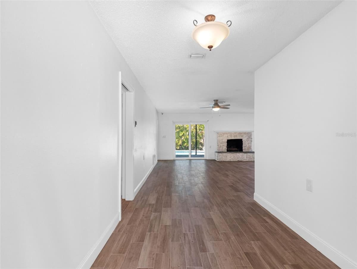 562 JOHNS PASS AVENUE — photo 48 of 89