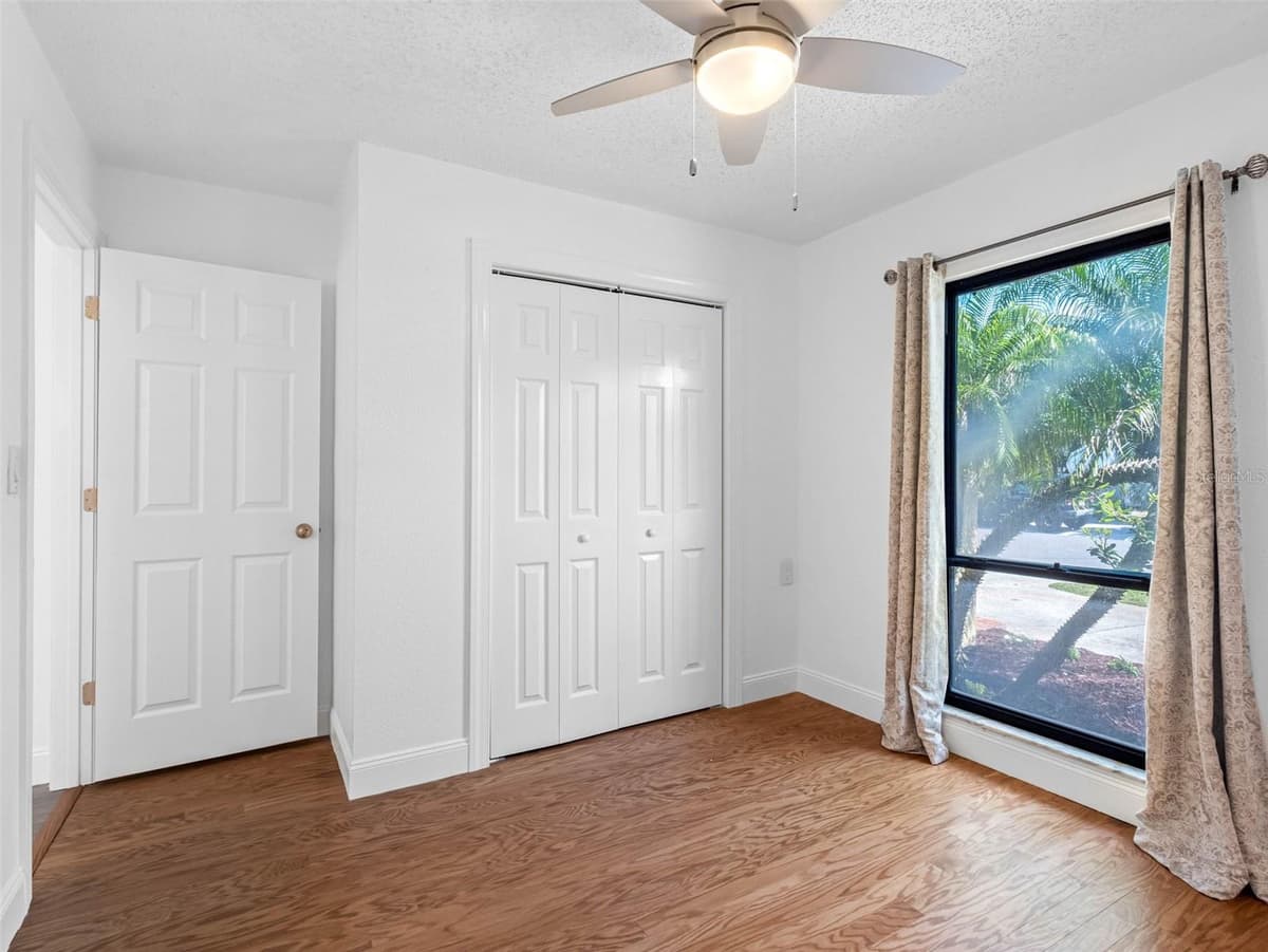 562 JOHNS PASS AVENUE — photo 47 of 89
