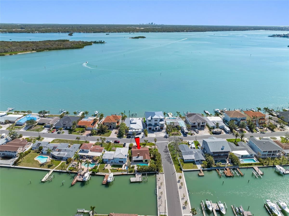 562 JOHNS PASS AVENUE — photo 70 of 89