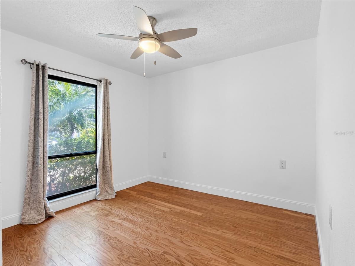 562 JOHNS PASS AVENUE — photo 46 of 89