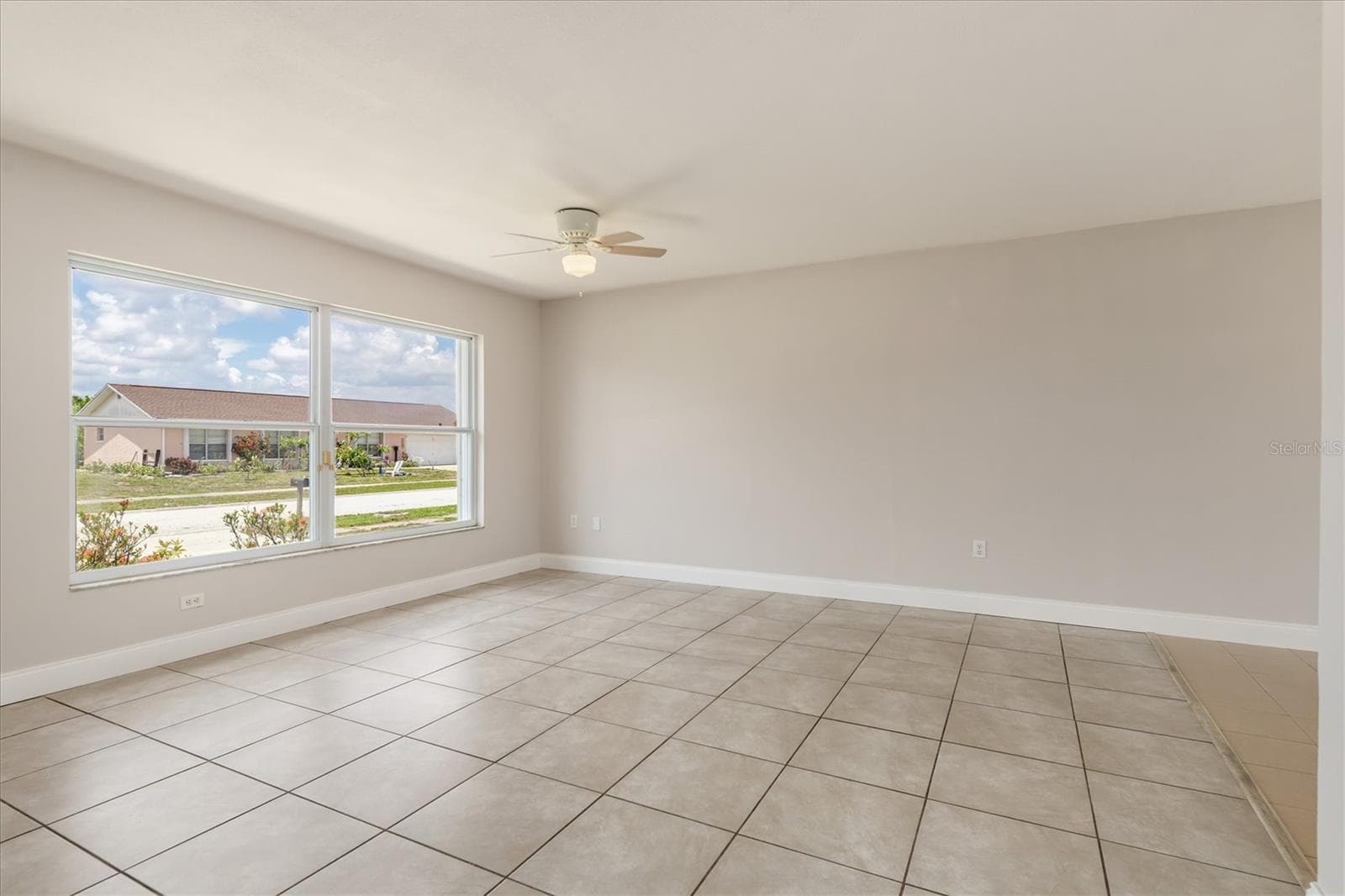 6247 CONISTON STREET — photo 6 of 47