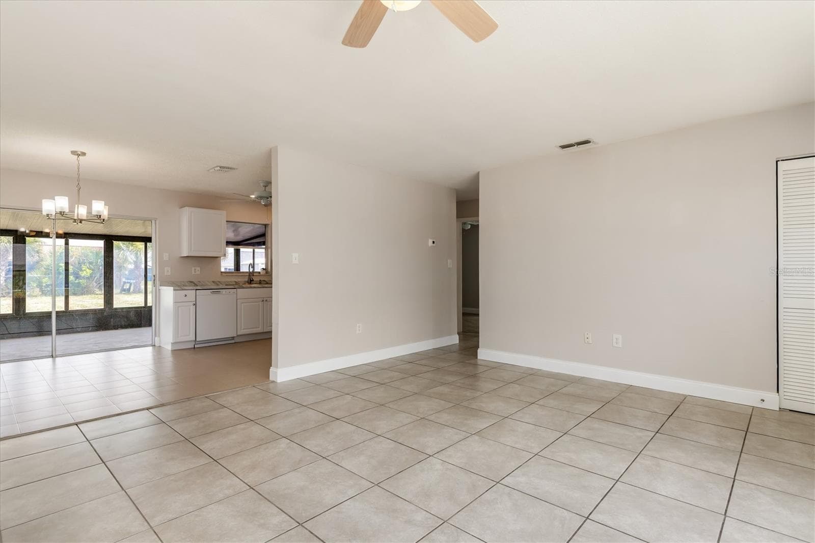 6247 CONISTON STREET — photo 8 of 47