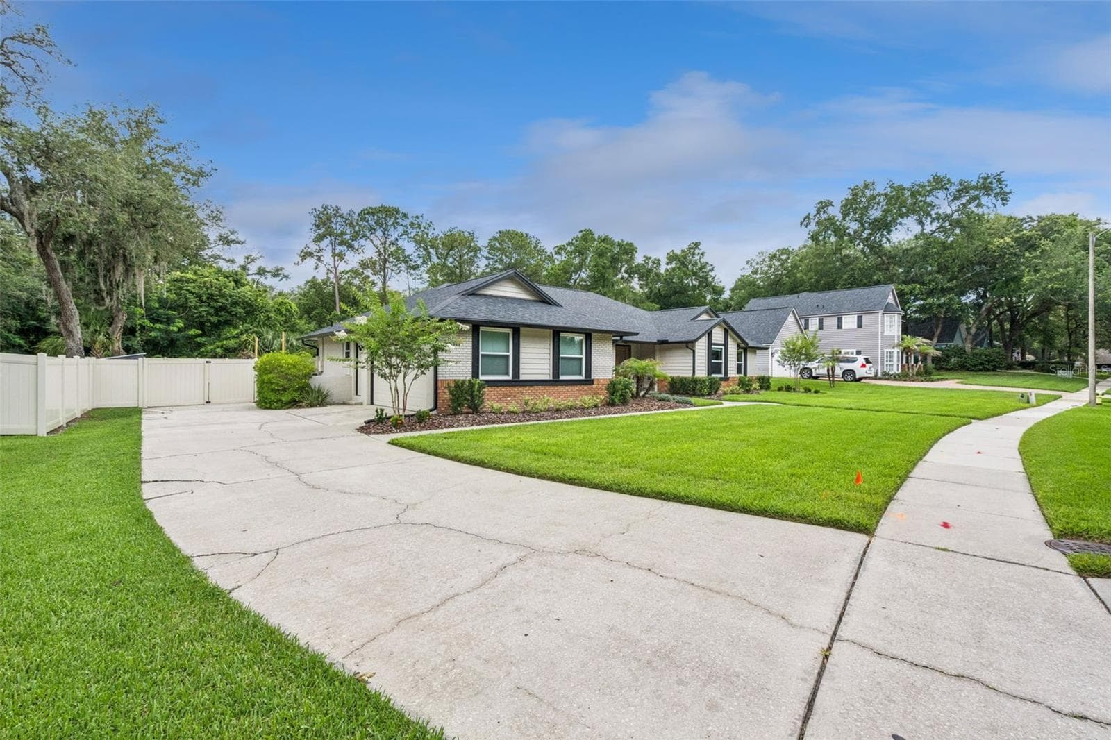 1653 WINDY BLUFF POINT — photo 40 of 45
