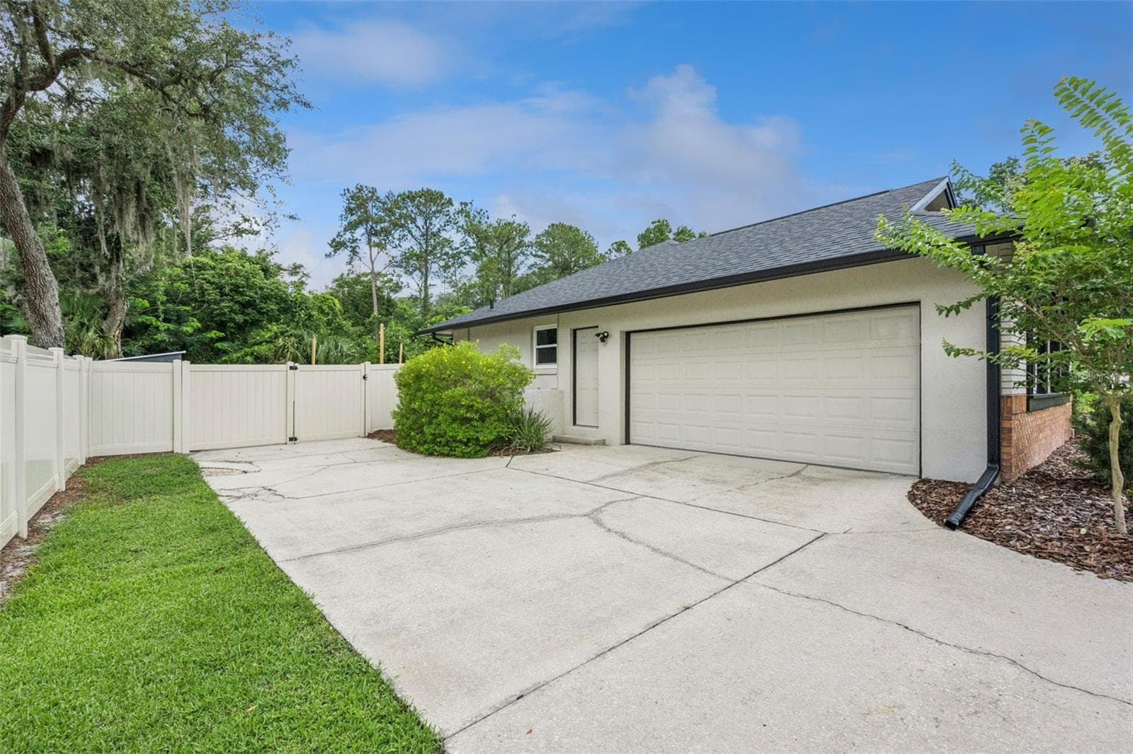 1653 WINDY BLUFF POINT — photo 41 of 45