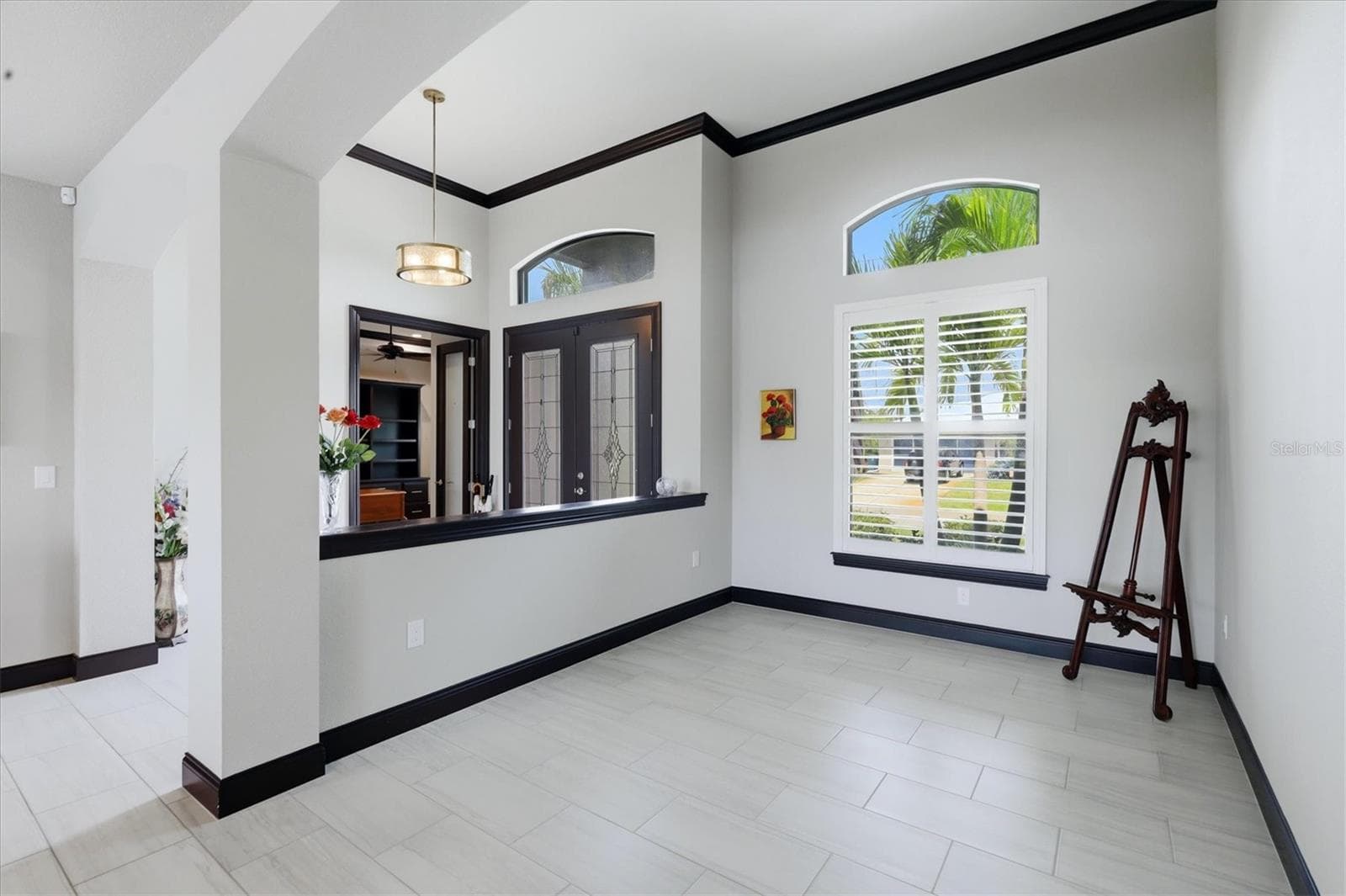 9404 SPRING CIRCLE — photo 4 of 63