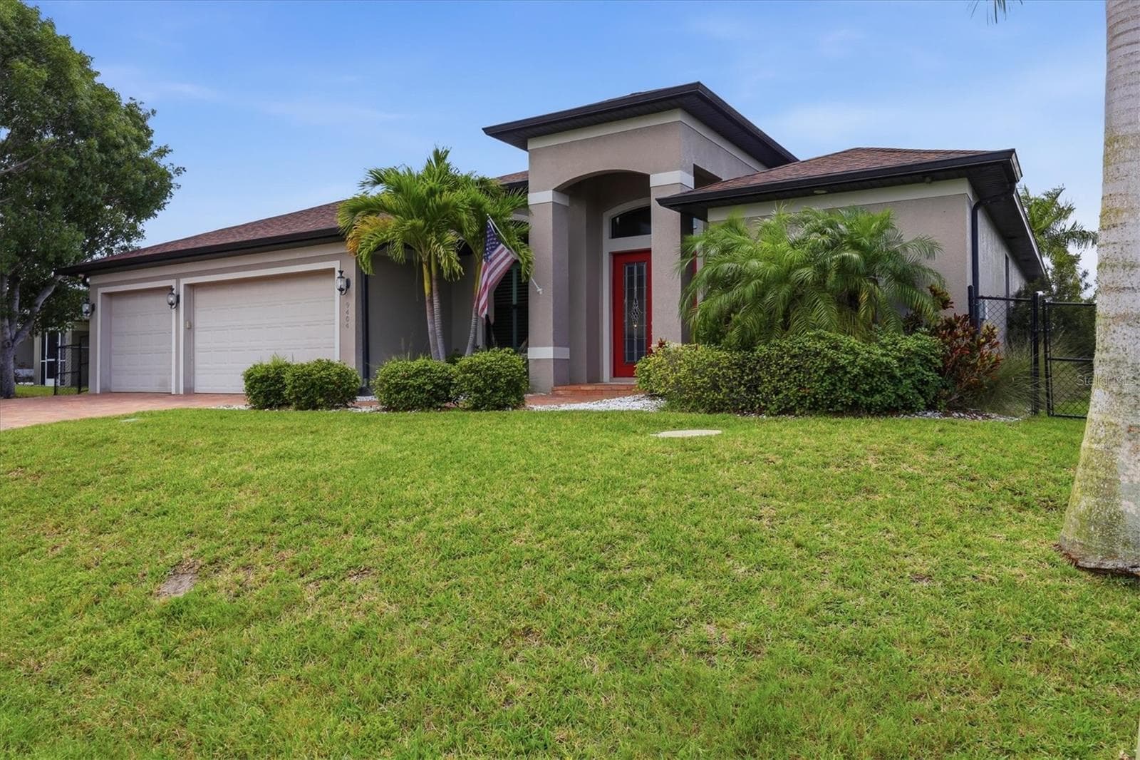 9404 SPRING CIRCLE