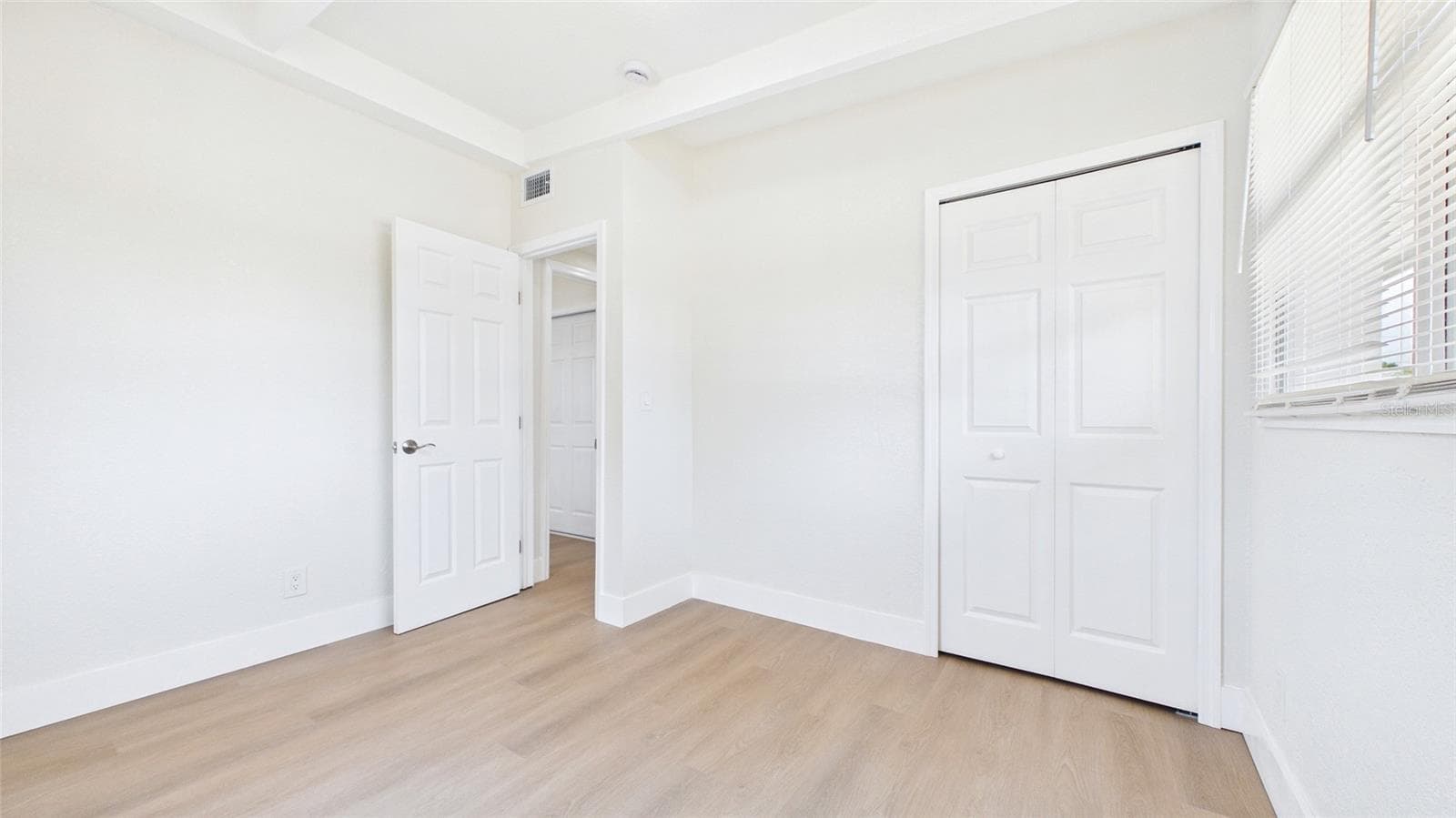 4103 PEARL AVENUE — photo 19 of 37