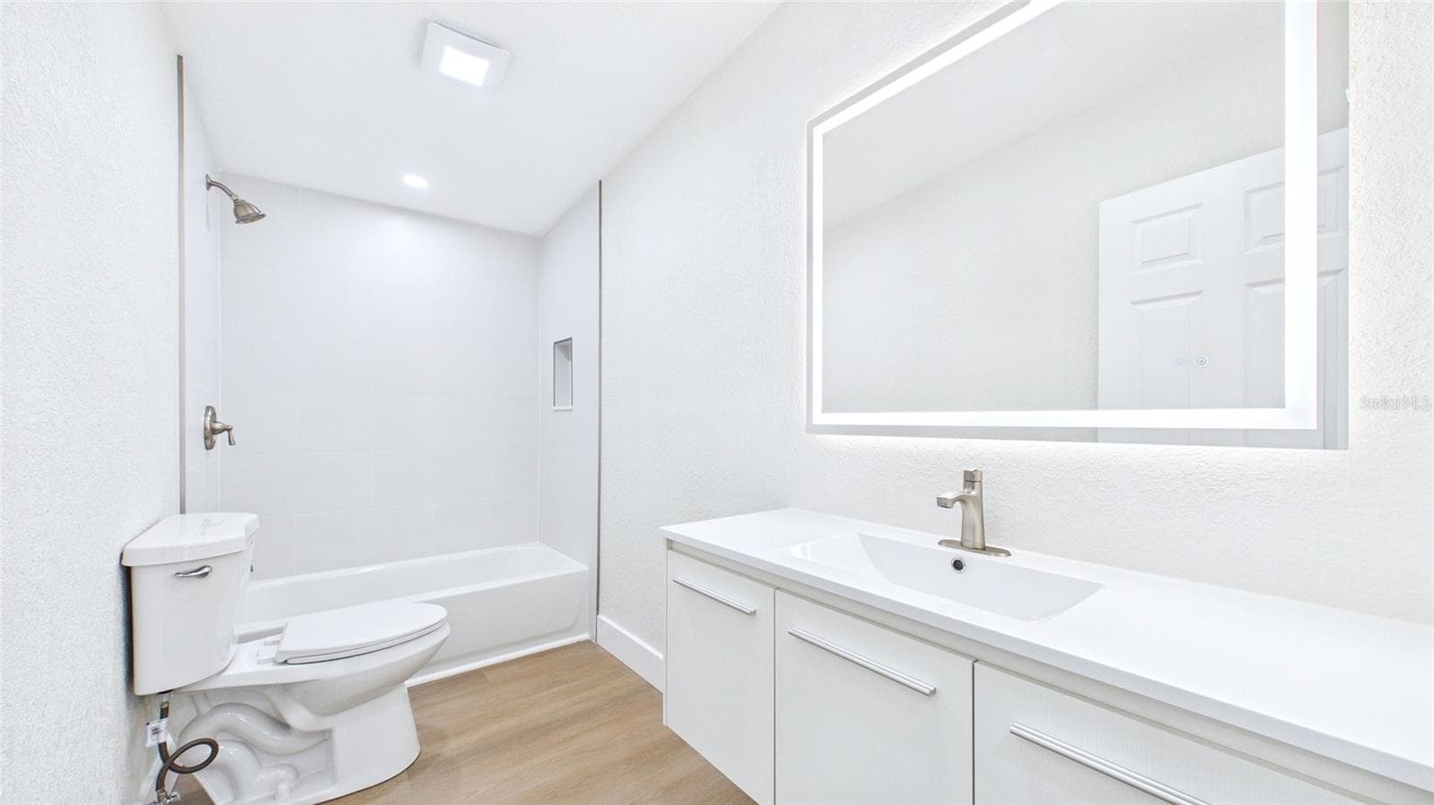 4103 PEARL AVENUE — photo 17 of 37
