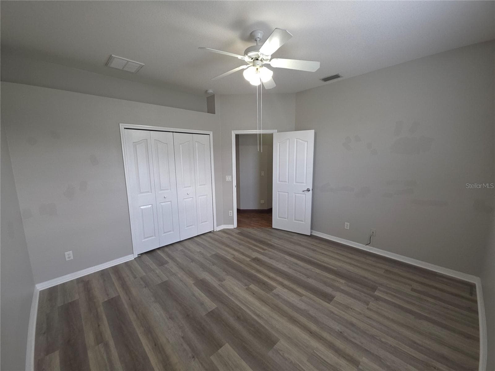 3564 LASLO AVENUE — photo 18 of 37