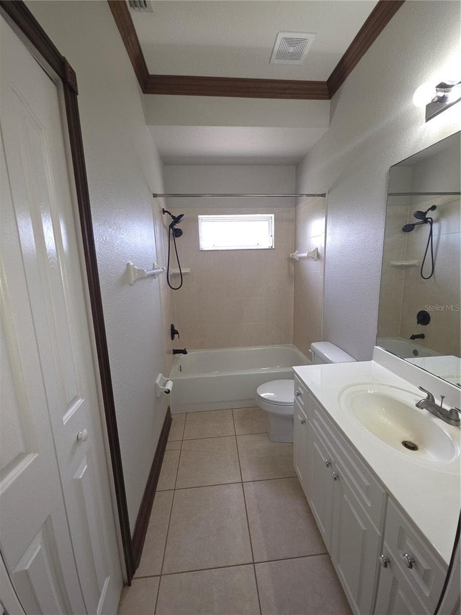 3564 LASLO AVENUE — photo 16 of 37