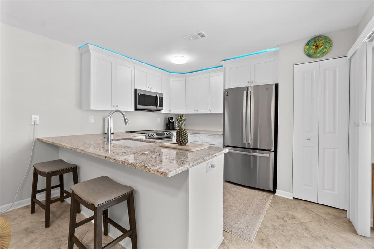 8762 LIVE OAK COURT — photo 29 of 50