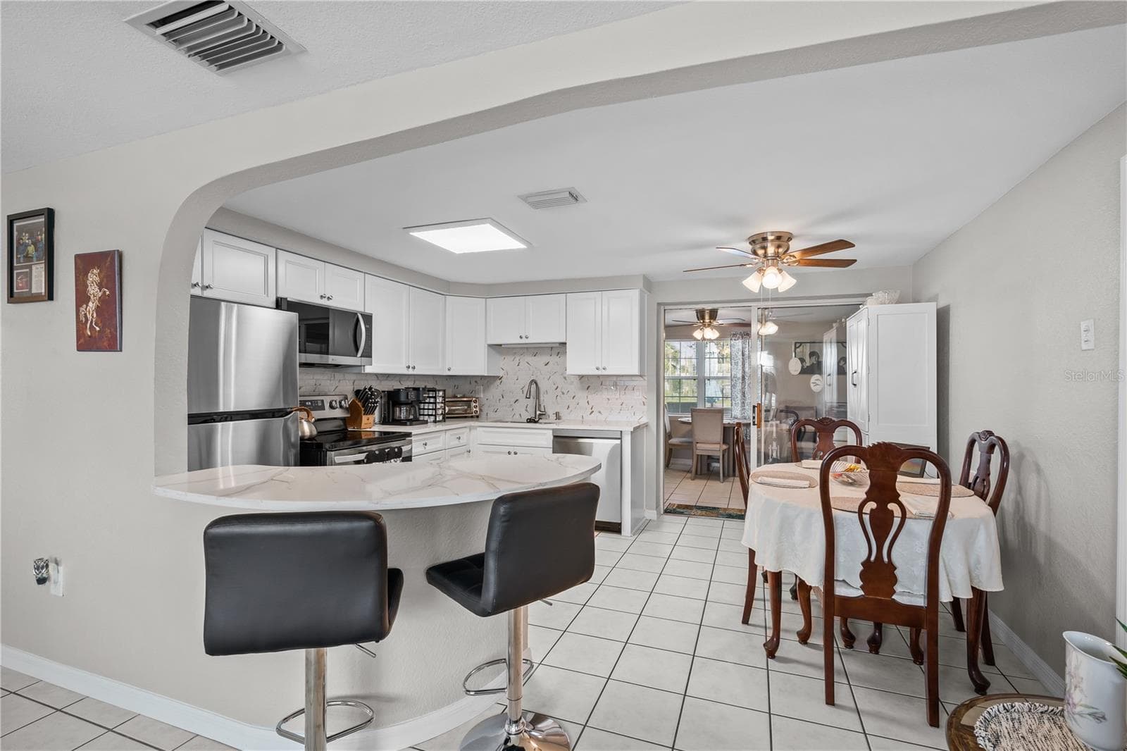 13323 NEPTUNE DRIVE — photo 7 of 40