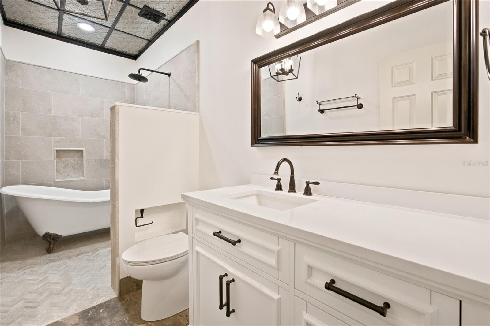 3220 21ST AVENUE — photo 34 of 72