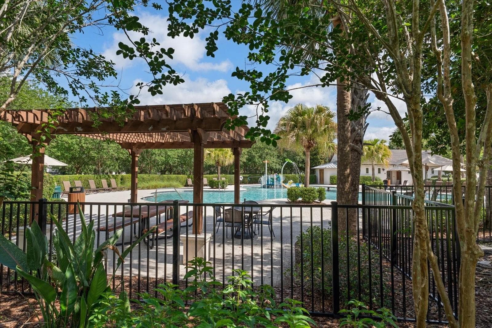 15424 STARLING CROSSING DRIVE — photo 42 of 50