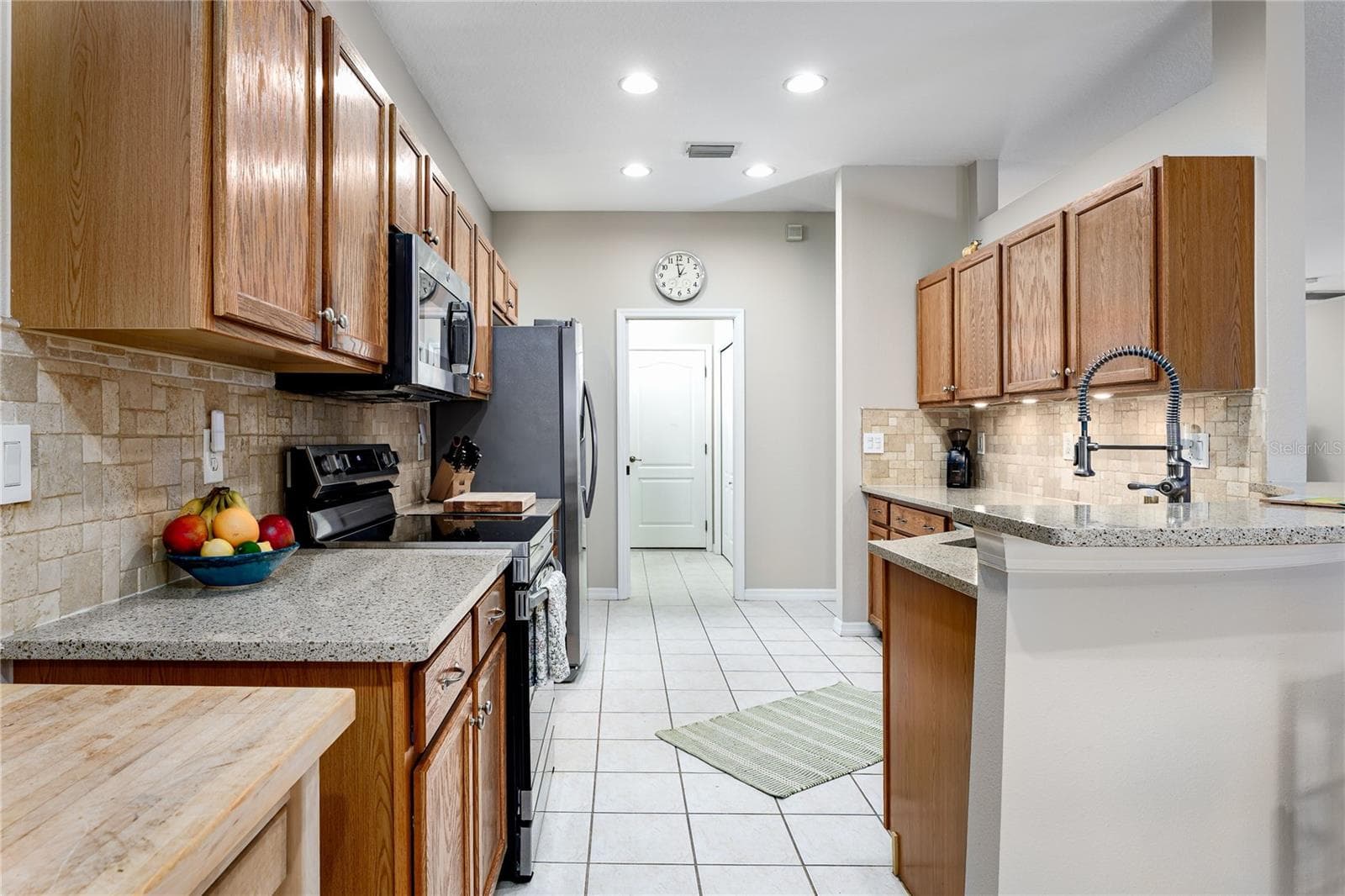 6508 ROCK BRIDGE LANE — photo 12 of 40