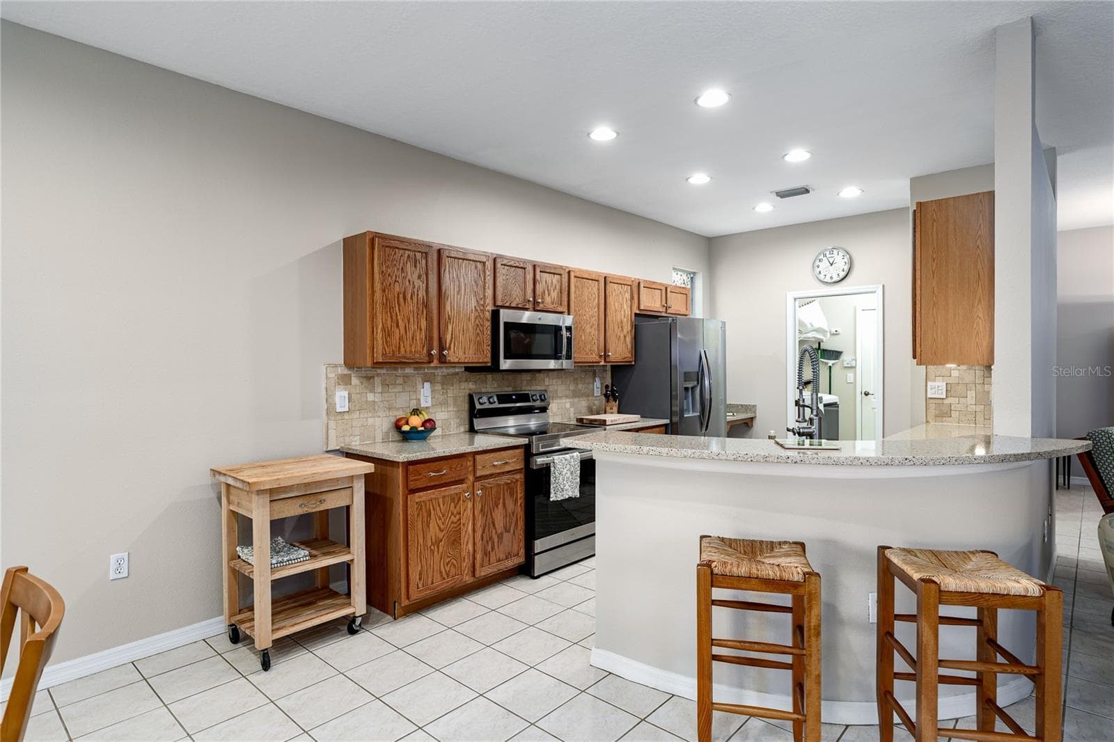 6508 ROCK BRIDGE LANE — photo 10 of 40