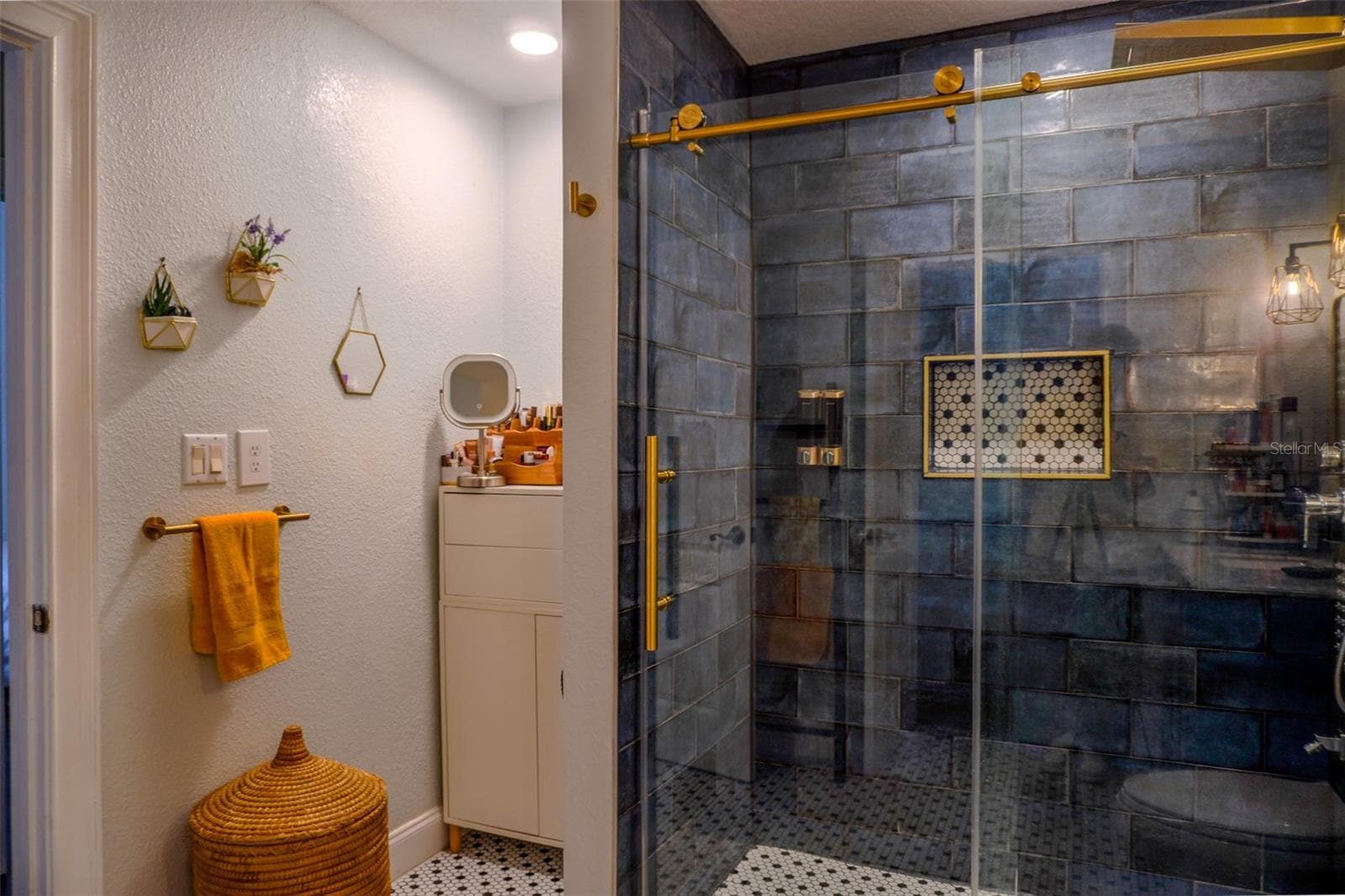 1010 WINDERLEY PLACE — photo 5 of 30
