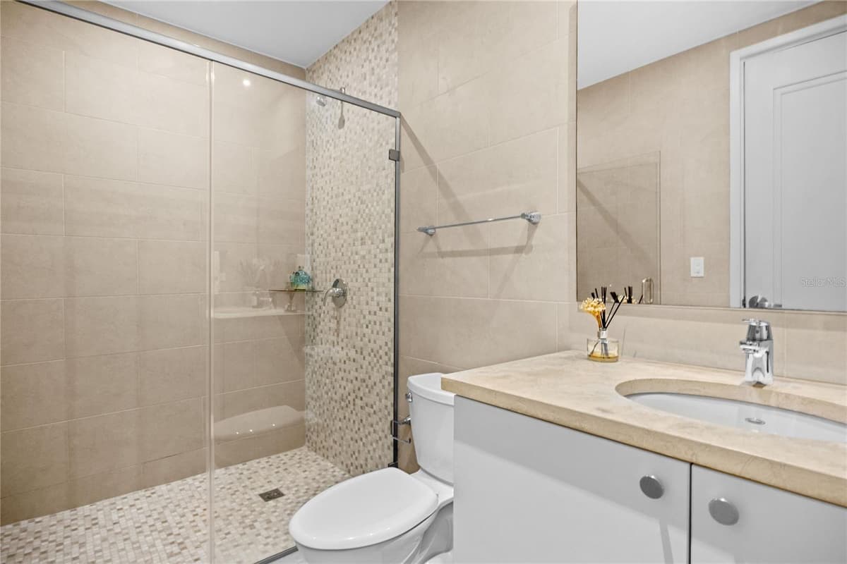 7000 BAHIA BEACH DR — photo 13 of 32