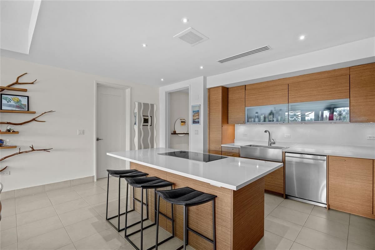 7000 BAHIA BEACH DR — photo 6 of 32