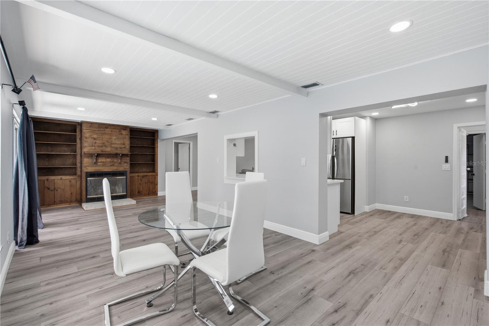 1811 FOREST DRIVE — photo 12 of 37