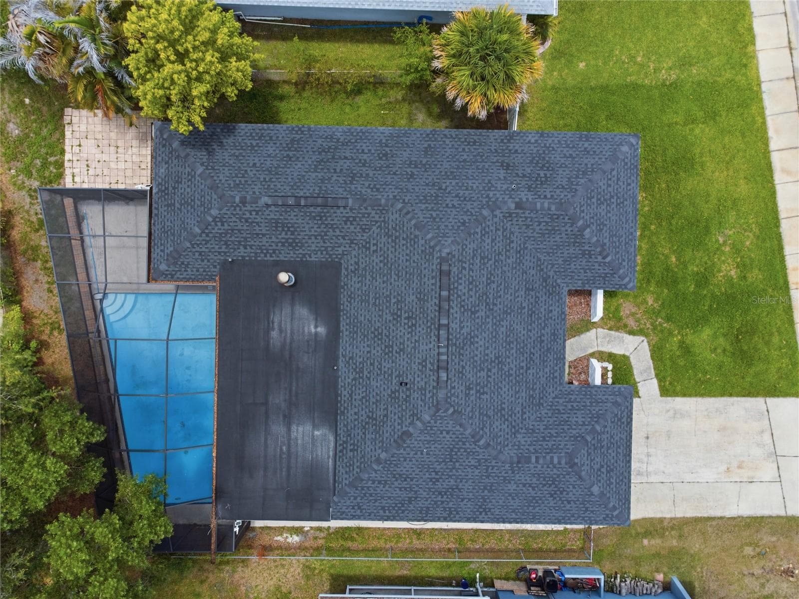 1811 FOREST DRIVE — photo 33 of 37