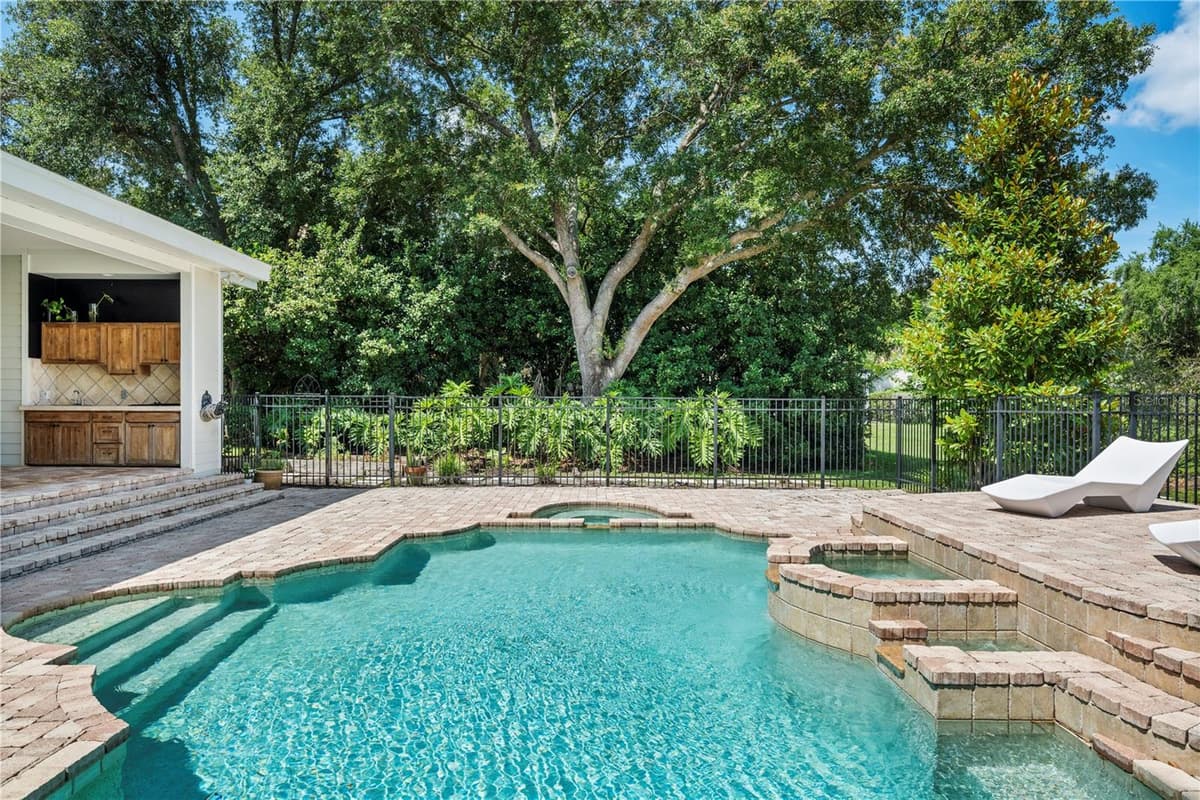 6241 BLAKEFORD DRIVE — photo 39 of 57