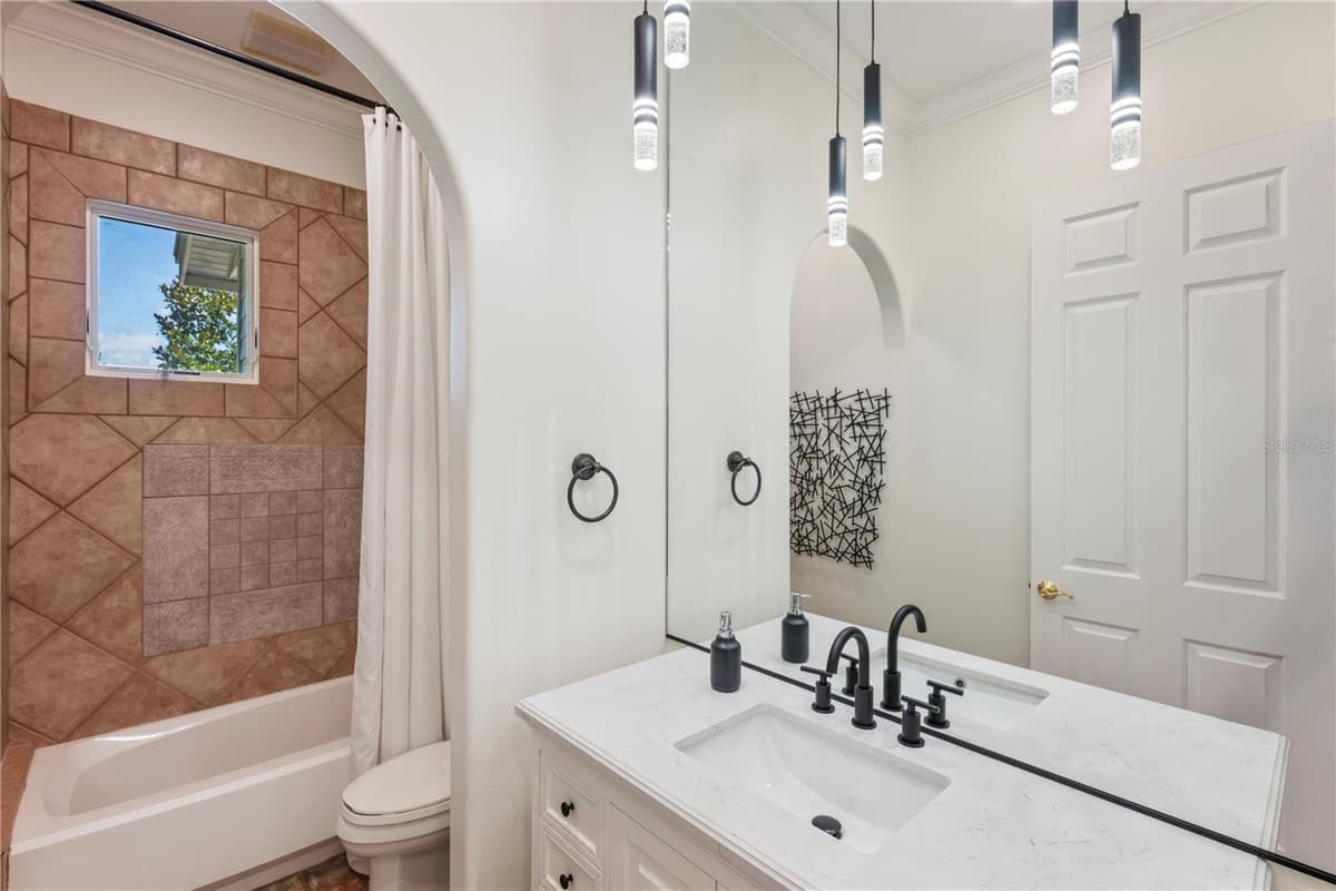 6241 BLAKEFORD DRIVE — photo 30 of 57