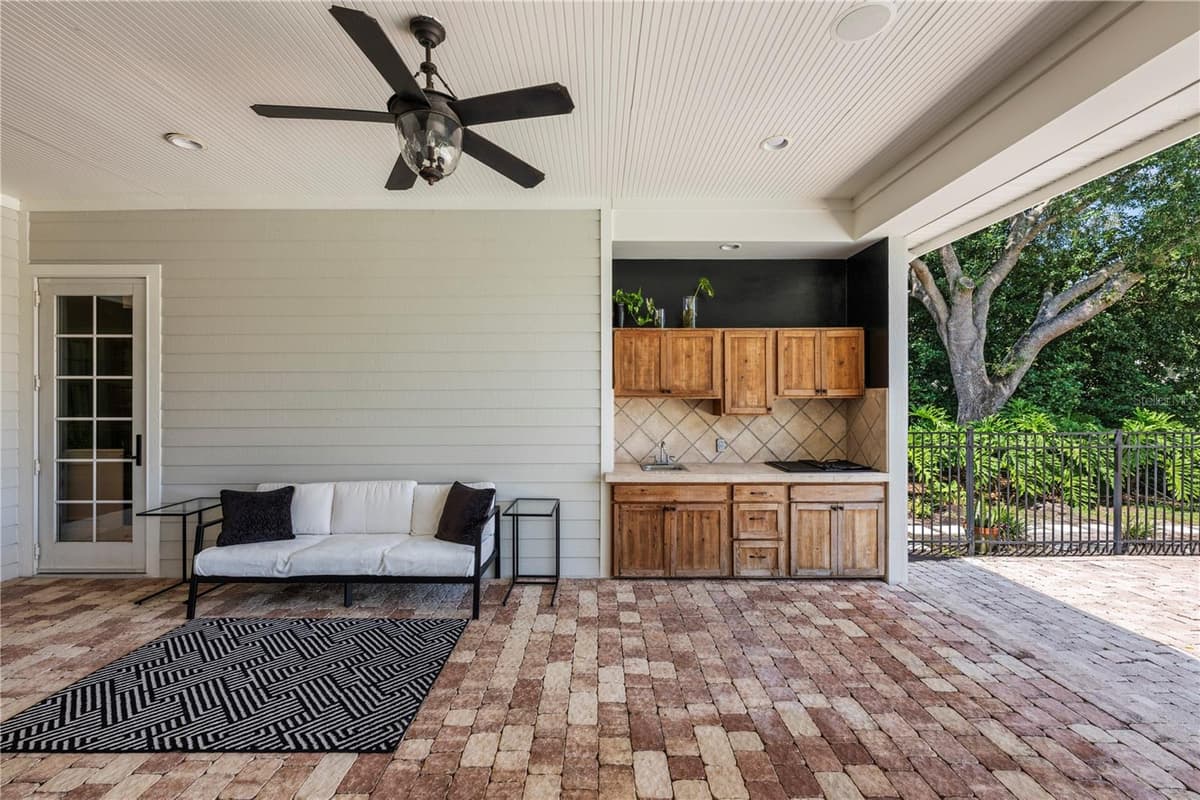 6241 BLAKEFORD DRIVE — photo 37 of 57