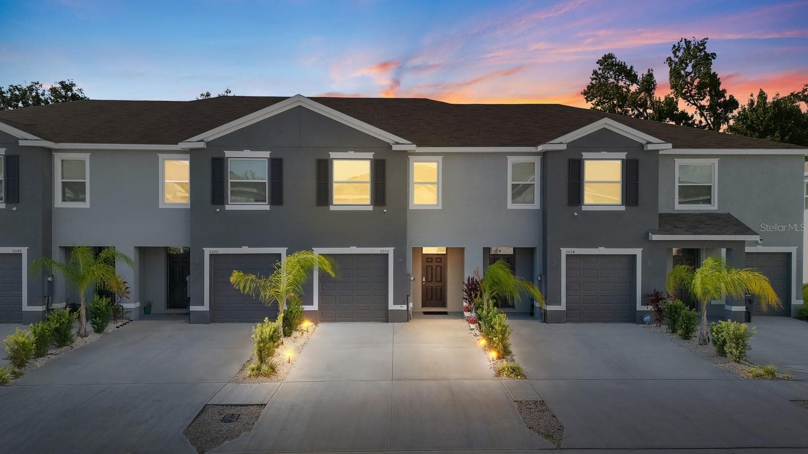 5052 CAPTAIN DAVIS DRIVE — photo 2 of 40