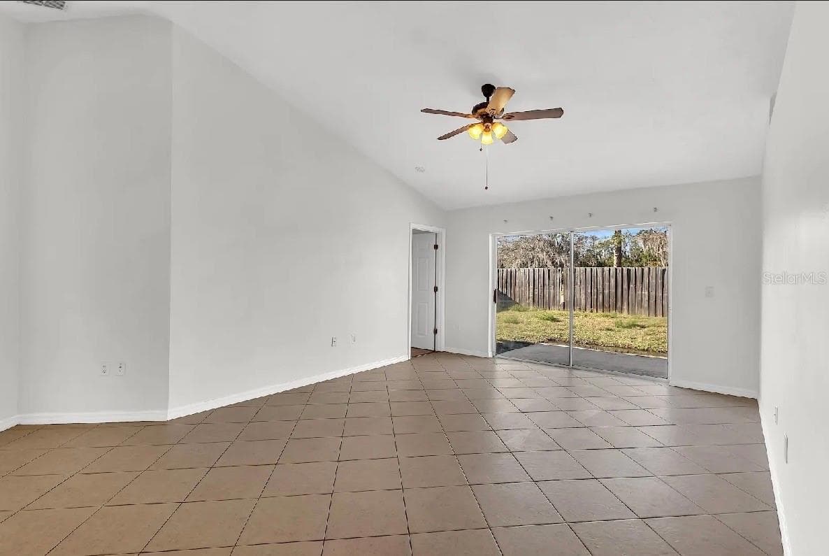 3348 KELSEY LANE — photo 3 of 15