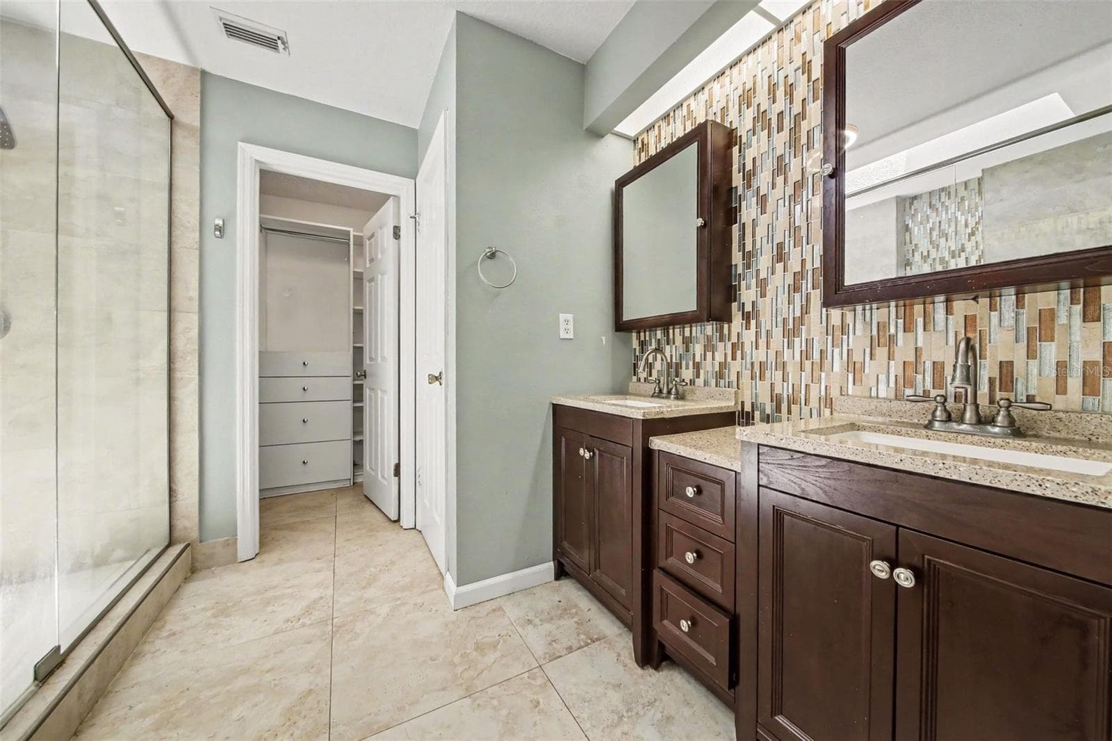 2758 WAYMEYER DR — photo 9 of 26