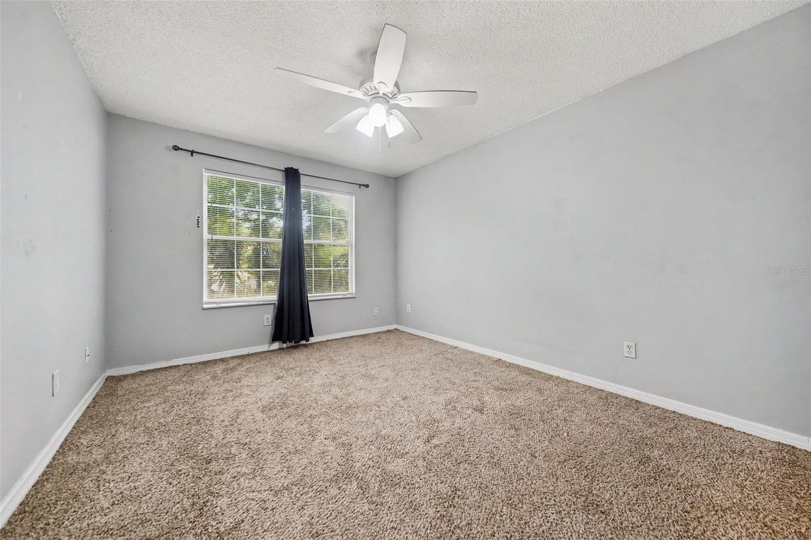 2758 WAYMEYER DR — photo 13 of 26