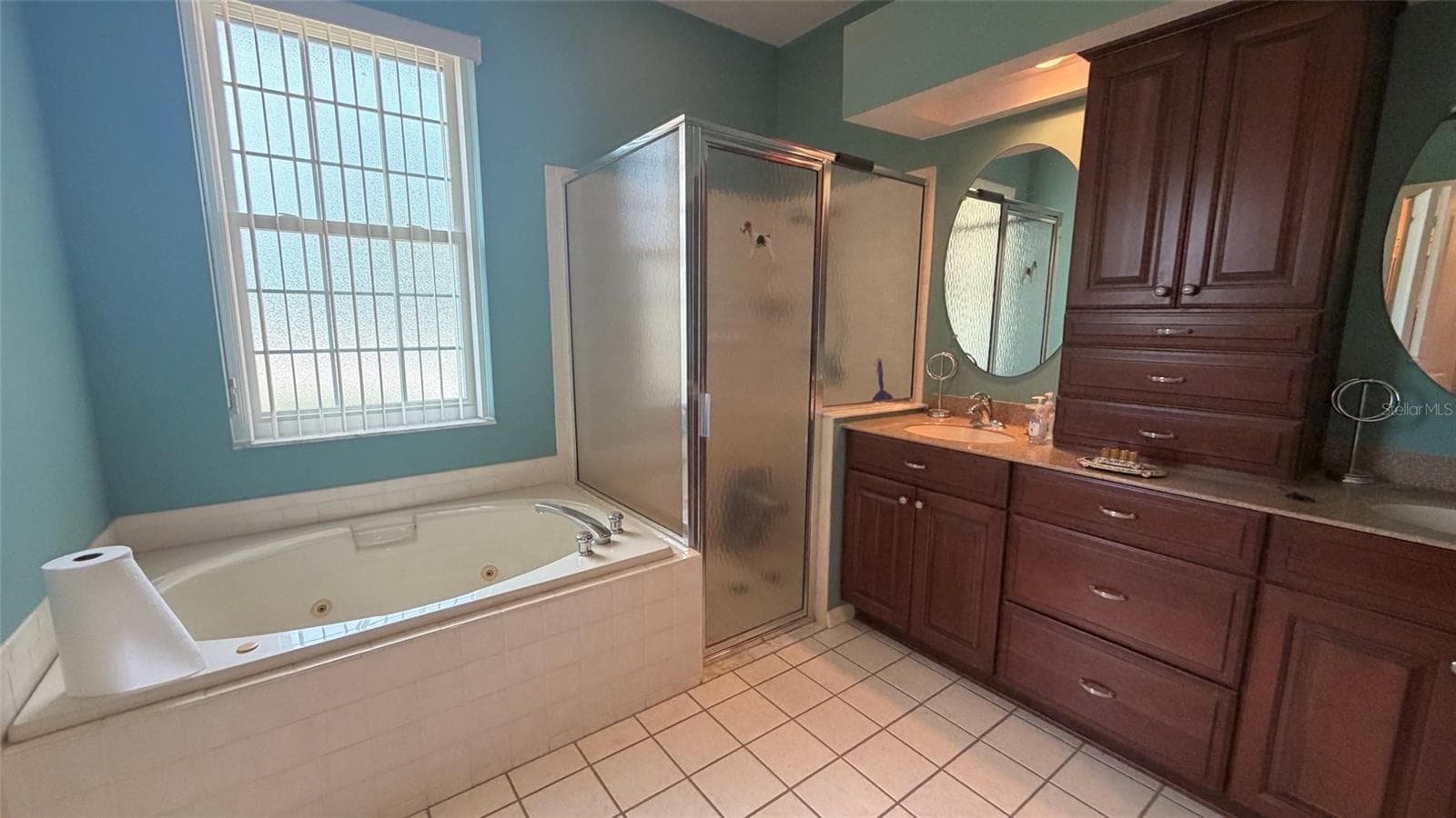 2496 NEWHAVEN STREET — photo 14 of 40
