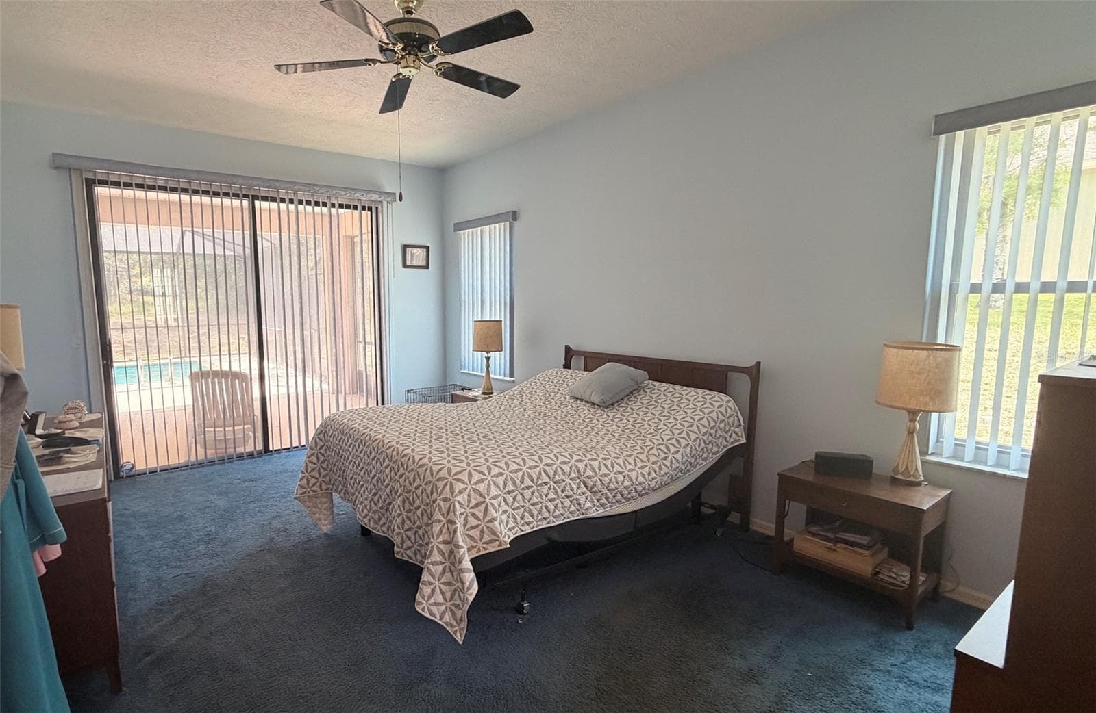2496 NEWHAVEN STREET — photo 11 of 40