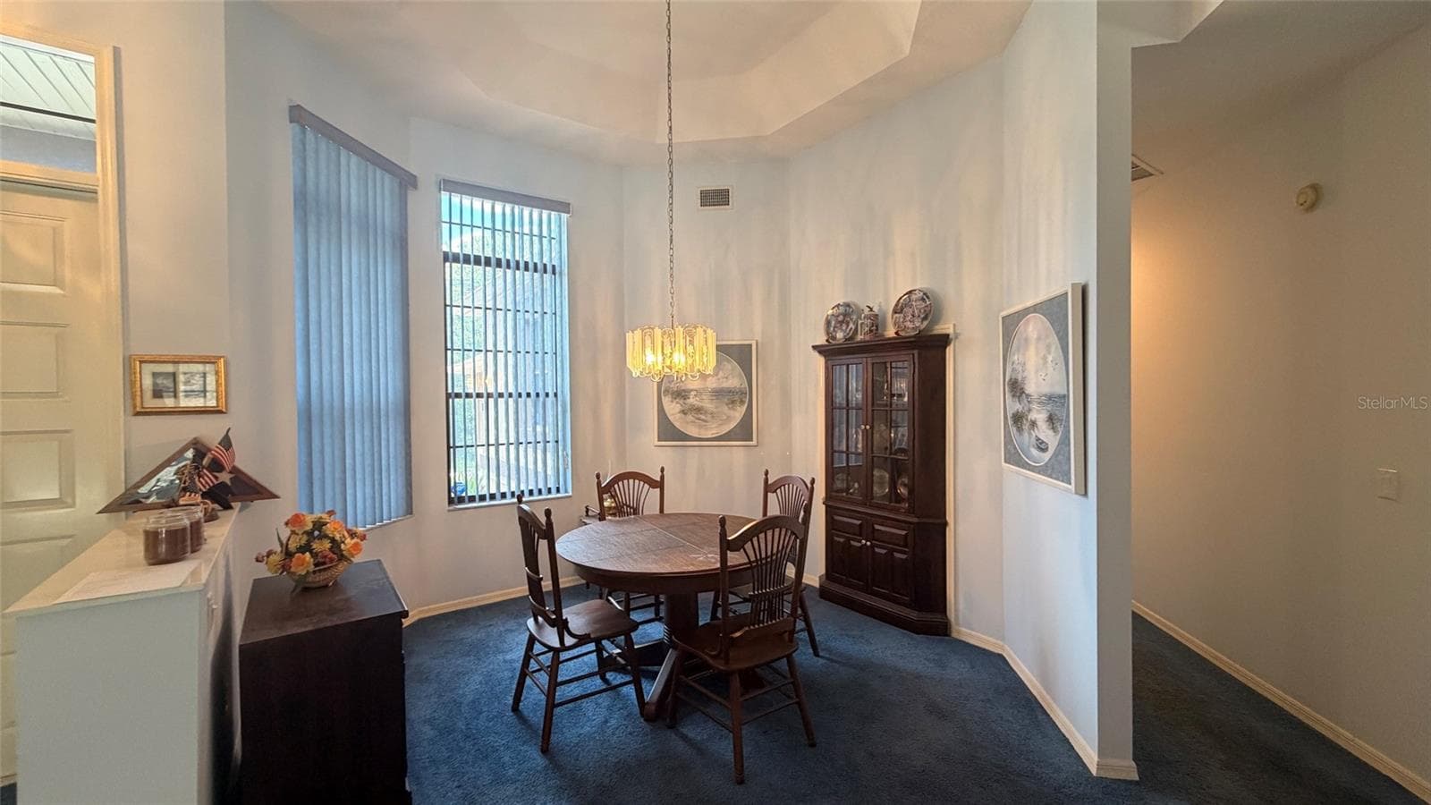 2496 NEWHAVEN STREET — photo 7 of 40