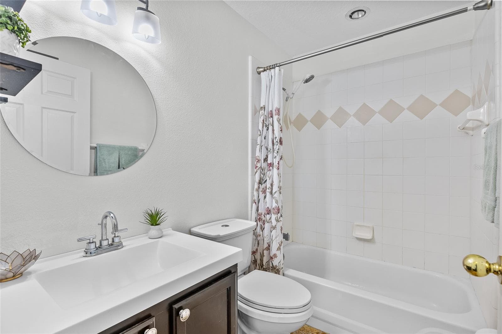 155 LAKE MARY AVENUE — photo 24 of 52